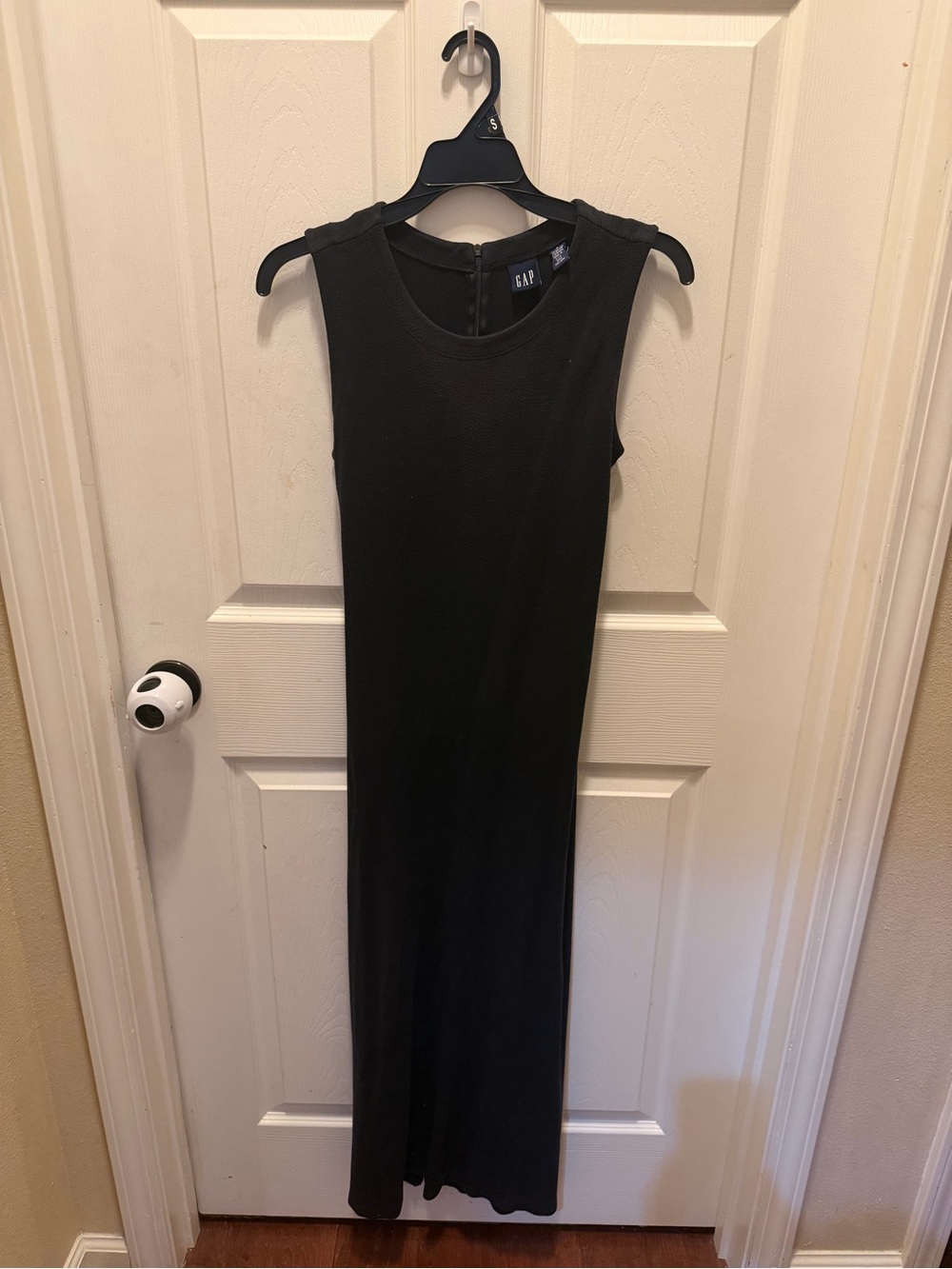 GAP Black Sleeveless Ribbed Maxi Dress
